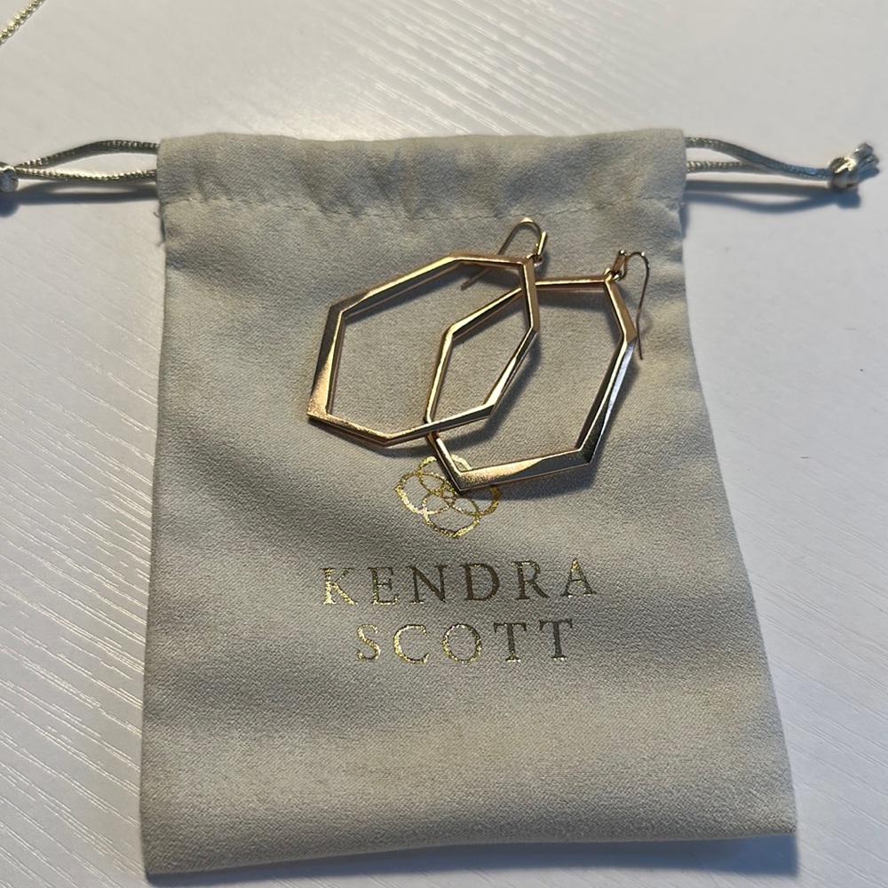 Kendra Scott Drop Earrings